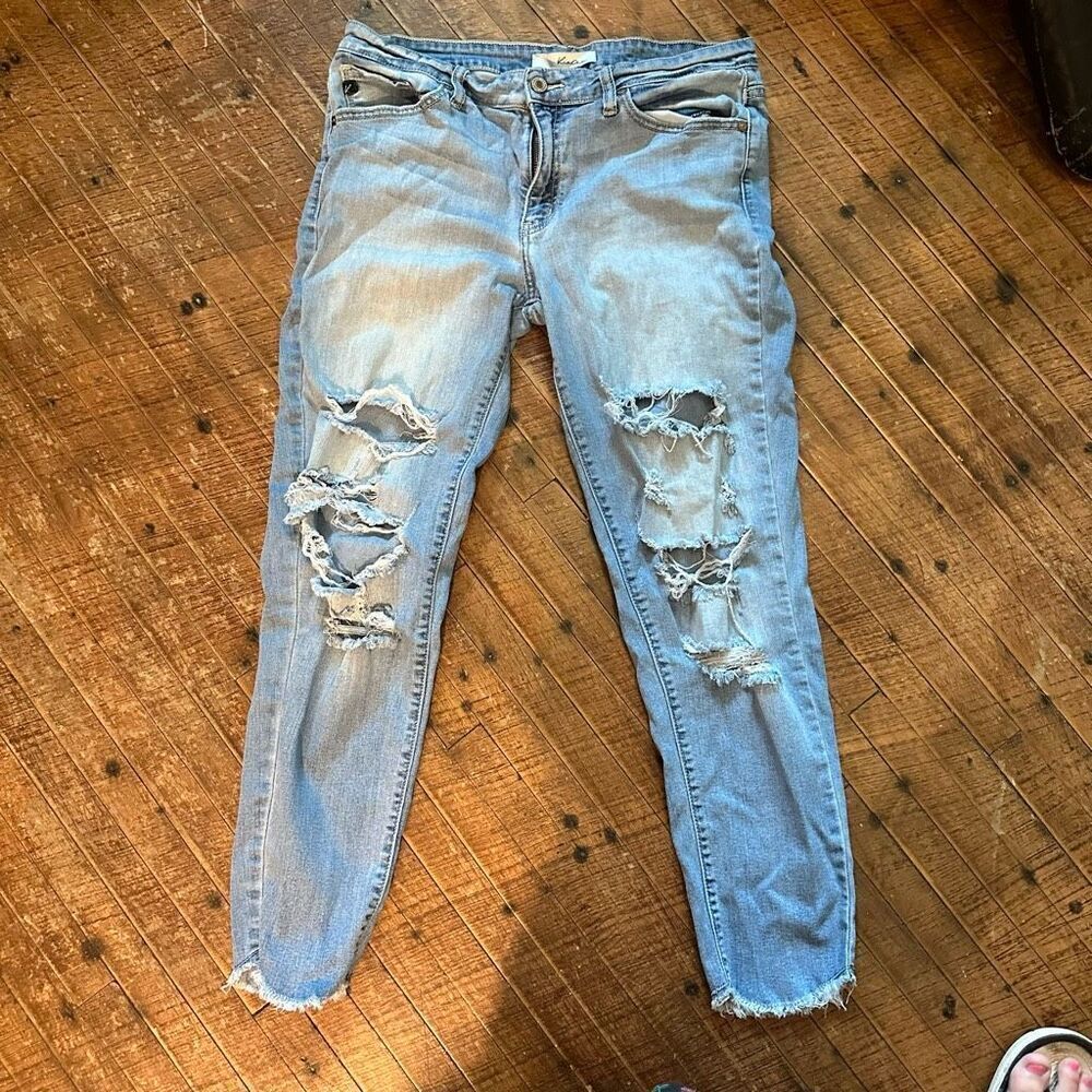 Kancan destroyed distressed straight leg 13/30 normcore jeans